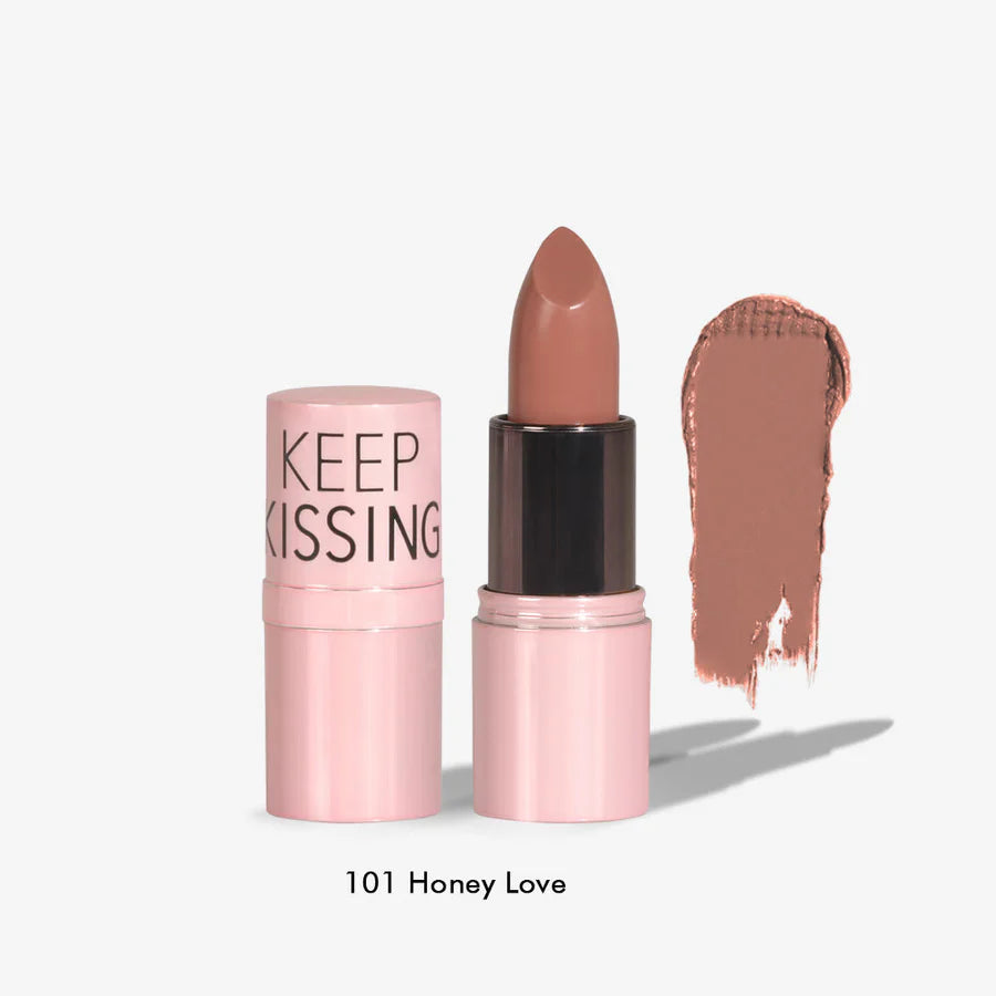 Samoa Keep Kissing Lipstick